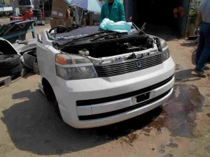 Toyota Corolla Half Cut